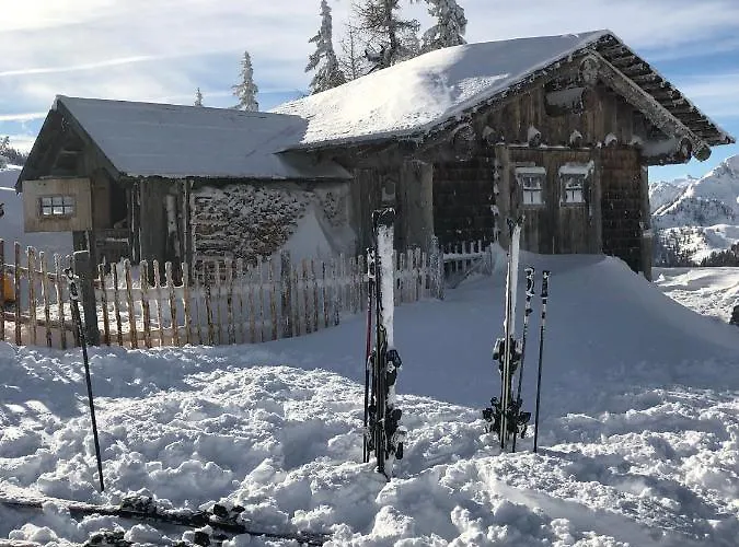 Deluxe Alpenkrone Апартаменты Шладминг